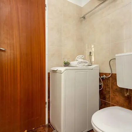 아파트 Emperor Oasis