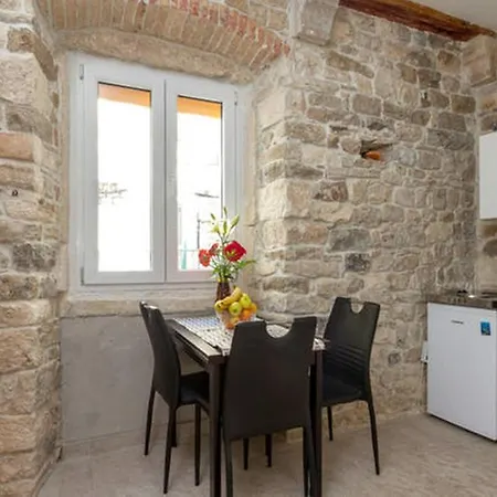 Emperor Oasis Apartament Split