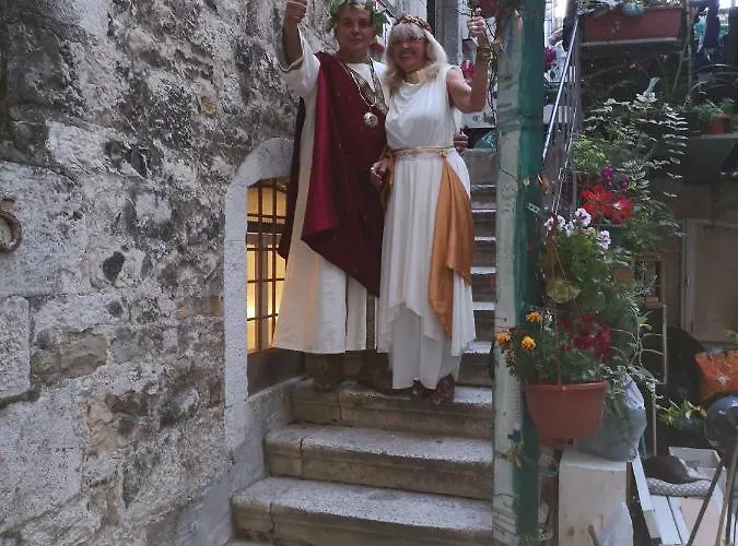 公寓 Emperor Oasis *